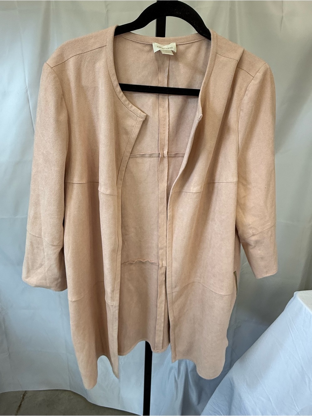 Chico’s 2 Suede Like Open Jacket 3/4 sleeve gold zipper accent light pink color